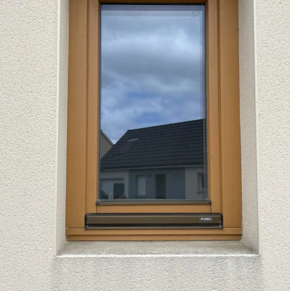 Un appui de fenêtre sans protection